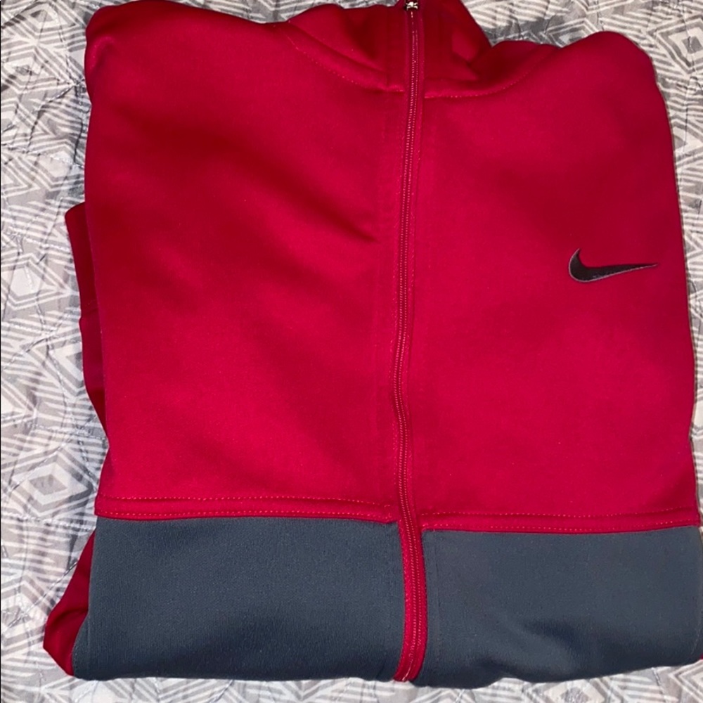 Nike sweatshirt